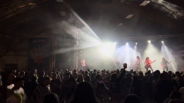 Armstrong Metalfest 2023 - Warbringer Circle pit смотреть онлайн