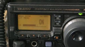 Yaesu FT-897 / FT-857 Review