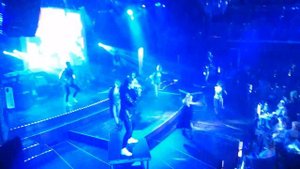 Классный танец и песня на пароме в Швецию!