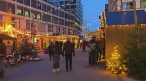 Пешая экскурсия по Рождественской ярмарке в Цюрихе, Швейцария!...