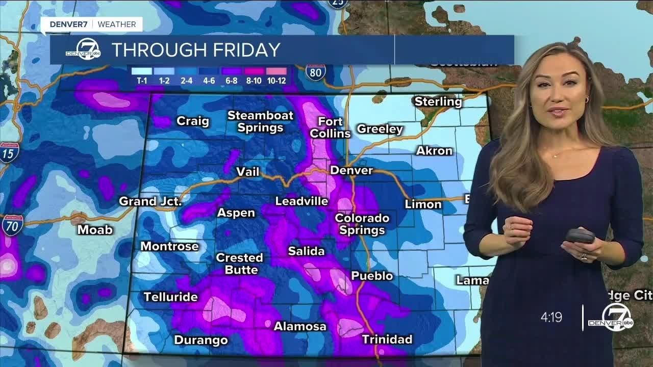 Heavy snow in Denver: 8 to 16 inches possible through Friday смотреть онлайн