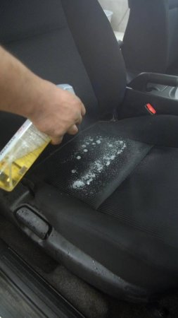 Химчистка сидений салона автомобиля