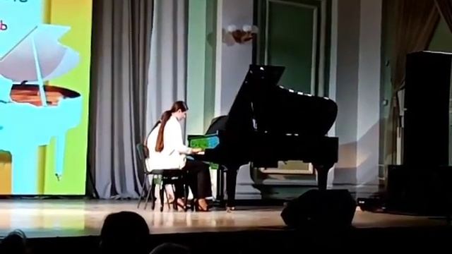 Кошелева Полина и Гусева Дарья исполняют "Принцесса танцует вальс" М. Шмитц смотреть онлайн