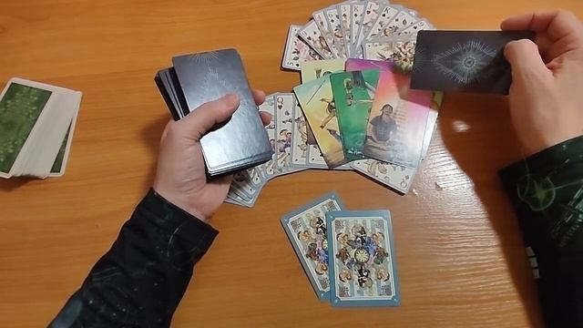 Кто ♠♦♣♥  постучит в вашу дверь?