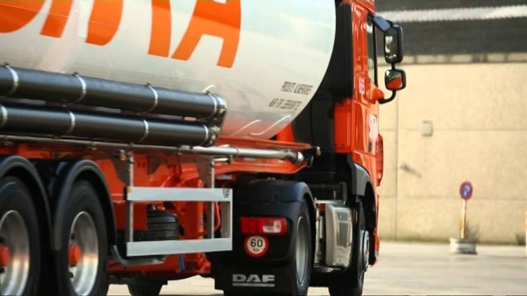 TRANSPORT.TV 28: 5 % brandstofbesparing dankzij DAF Transport Efficiency смотреть онлайн