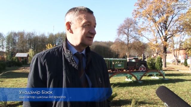 Рэйс на поўдзень адмяняецца. У Ашмянах засталіся зімаваць два буслы смотреть онлайн