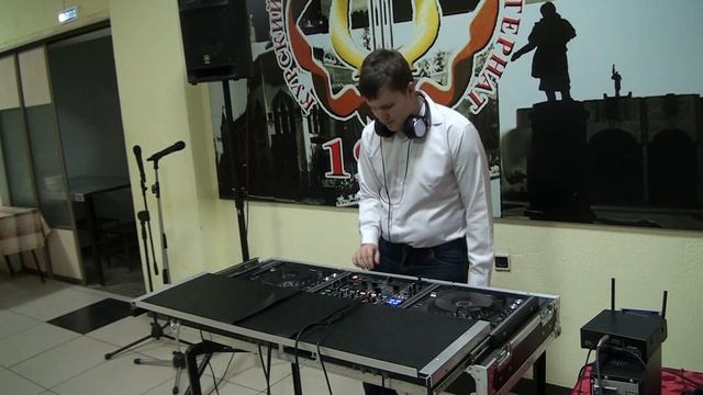 25022017 празднечная дискотека посвященная дню защитника отечества DJ Lait Electro House mashup смотреть онлайн