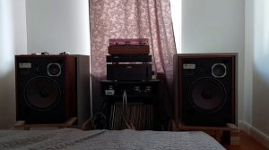 JBL L65, Sugden IA4, Sotm SMS200 neo, Chord Qutest - Dire Straits - You and your friend