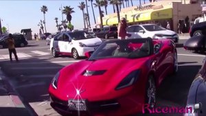 Пранк. Девушка на крутой тачке пикапит парней