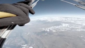 Российские парашютисты прыгнули из стратосферы. УНИКАЛЬНЫЙ РЕКОРД