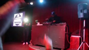 Apollo Brown вступление |Москва, 16 тонн, 24.02.13|