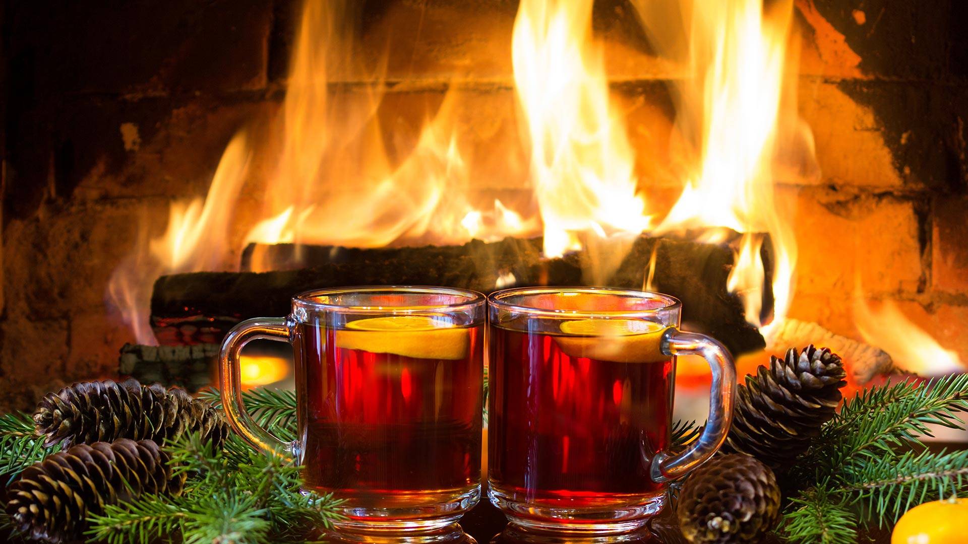 Звук огня, треск горящих в камине дров. Атмосферные звуки для релаксации. смотреть онлайн