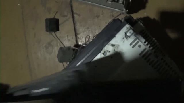 Привезли пакет с автомагнитолами смотреть онлайн