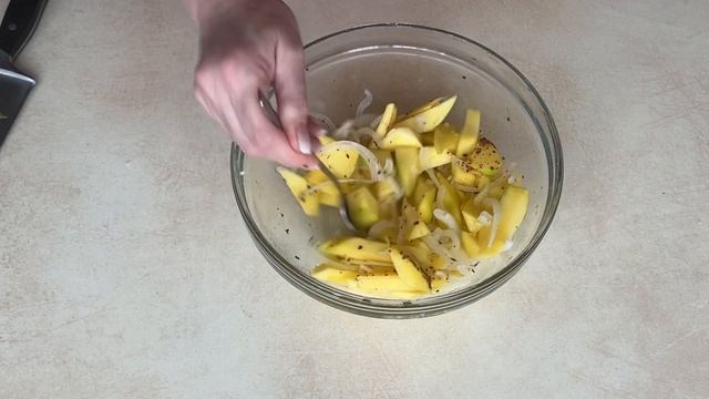 Салат с МАНГО 🥭 и КАЛЬМАРОМ - очень неожиданный ВКУС/#всеполучится