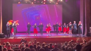 «Школьное танго»/ поздравление выпускников от 10 классов/ последний звонок 2023/ гимназия 13