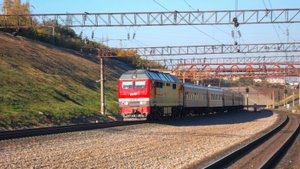 Тепловозы ТЭП70БС-199 и ТЭП70БС-200