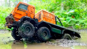 🔥 RC Грузовики 6x6 и 8x8 гоняют по лужам и грязи 💥