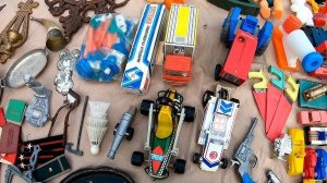 Блошиный рынок на Удельной, как способ расслабиться. Поход на барахолку Санкт-Петербурга. / Уделка