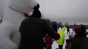 Мишаня посетил масленницу! Поздравление белый мишка