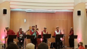 Диксиленд под управлением Владимира Уварова(5)