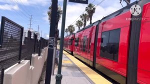 San Diego Trolley S700 5039 arrived/depart at Middletown.