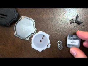 Casio Protrek PRG-40 battery change 1/2