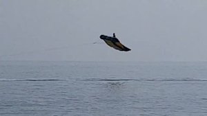 Полёт на Бэтмене)))