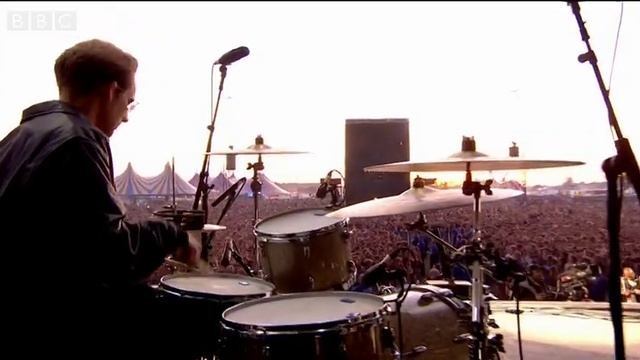 Jake Bugg - There's A Beast and We All Feed It at Reading 2014 смотреть онлайн