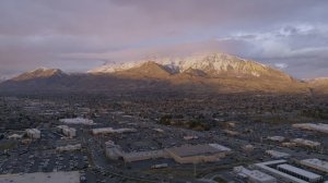 Лучшее из Dolby Vision (12 Кбит/с, 60 Кадров в секунду) С расслабляющей музыкой (Dolby Atmos)