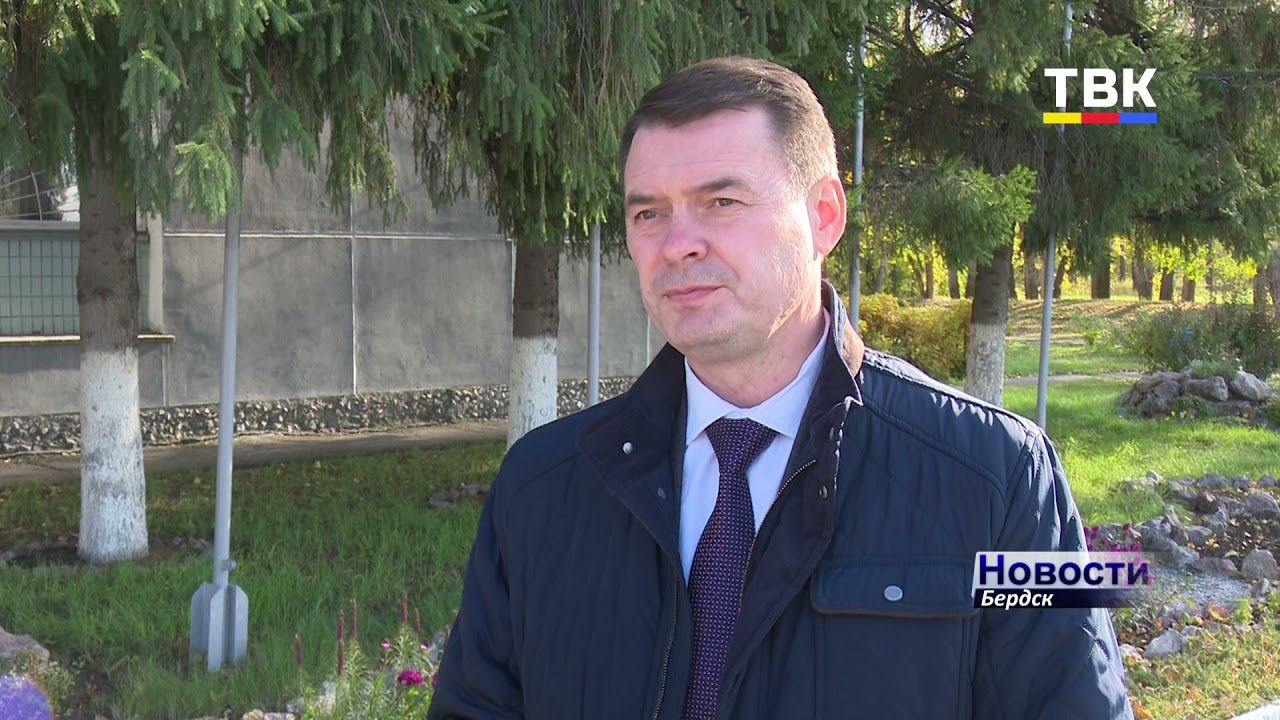 Закрыт перекресток Черемушная-Космическая в Бердске. Где можно объехать водителям? смотреть онлайн