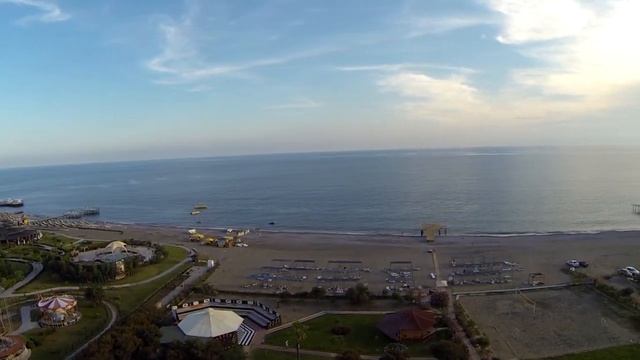 Квадрокоптер DJI PHANTOM при создании фильмов.Турция. Отель Serena beach