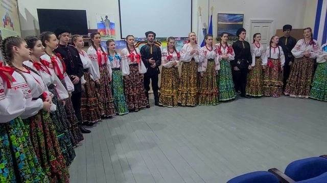 Выступление ансамбля народной песни 