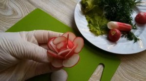 Как красиво нарезать редис.  Украшения из овощей!