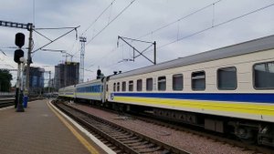 🇺🇦 Електровоз Siemens ДЄВЗ ДС3-018 з поїздом EN 32 "Чотири столиці" Рига-Київ
