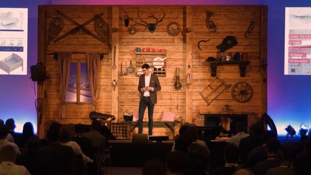 Combining CrowdSourcing and CrowdFunding for sustainable customer engagement @Crowd Dialog EU 16 смотреть онлайн