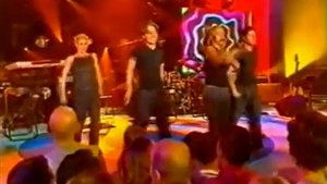Britney Spears - Crazy (Live)