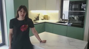 Угловая кухня на заказ ИЗМЕНИТ Вашу жизнь!