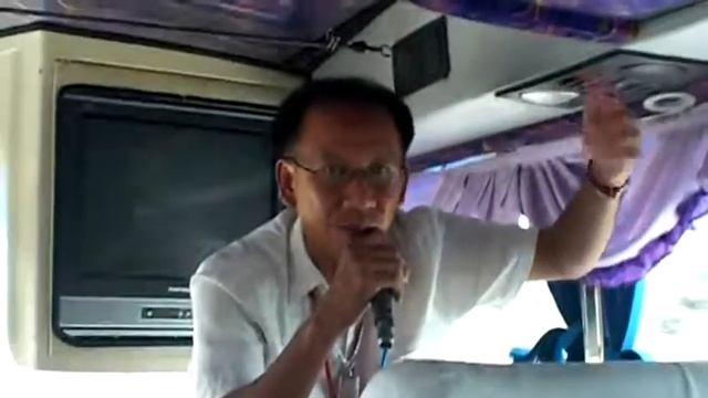 Serin singt Nationalhymne.MOV смотреть онлайн