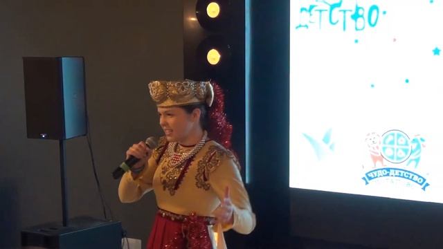 "ВЬЮГА", сл. Л. Дербенев, муз. А. Зацепин, исп. Валерия Янковская 15 лет