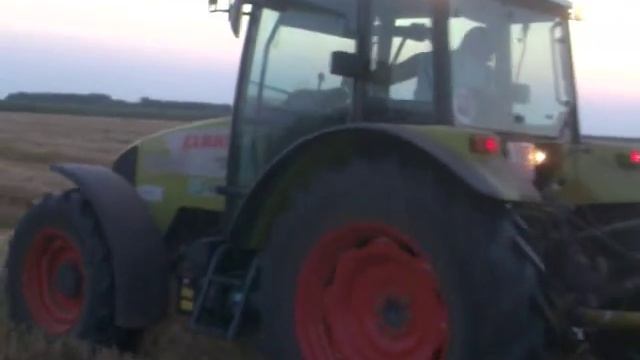 Claas rollant 340 bálázó смотреть онлайн