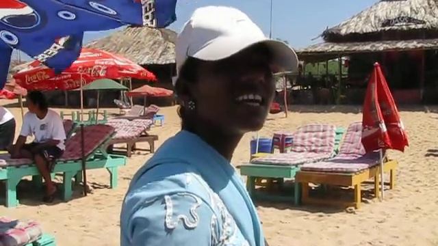 Гоа, Кандолим. Индийская песня в исполнении Силы. смотреть онлайн