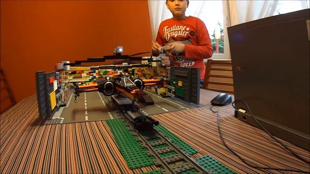 Lego 75102 Star Wars Poe's X-Wing Fighter + Mindstorms controlled base смотреть онлайн