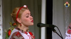 Ансамбль "Калина" в гостях у "Митрофановны", "А ЧЕРЕМУХА ЦВЕЛА"