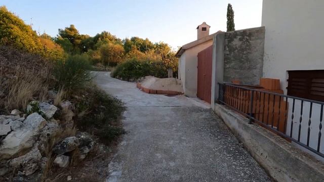 ASMR Austrian Dialekt I Crazy View in Croatia смотреть онлайн