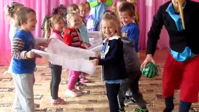 "Игра с детьми" смотреть онлайн