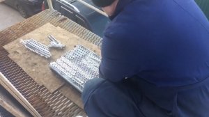 Разборка аккумуляторов Tesla