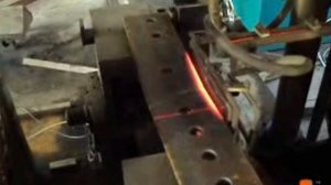 Индукционный нагреватель для закалки обе стороны