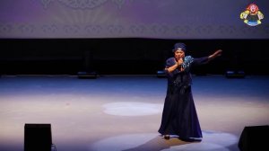 "ПИРОГИ С ЧЕРЕМУХОЙ" исполняет Комаричева Светлана Александровна