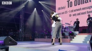 Miley Cyrus and Ariana Grande-_Don_t Dream_It s Over(One_Love_Manchester)