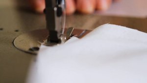 ОТКРЫВАЙТЕ ПО ССЫЛКАМ В ОПИСАНИИ!!! Все видео советского времени по швейной теме. Всё подписано!